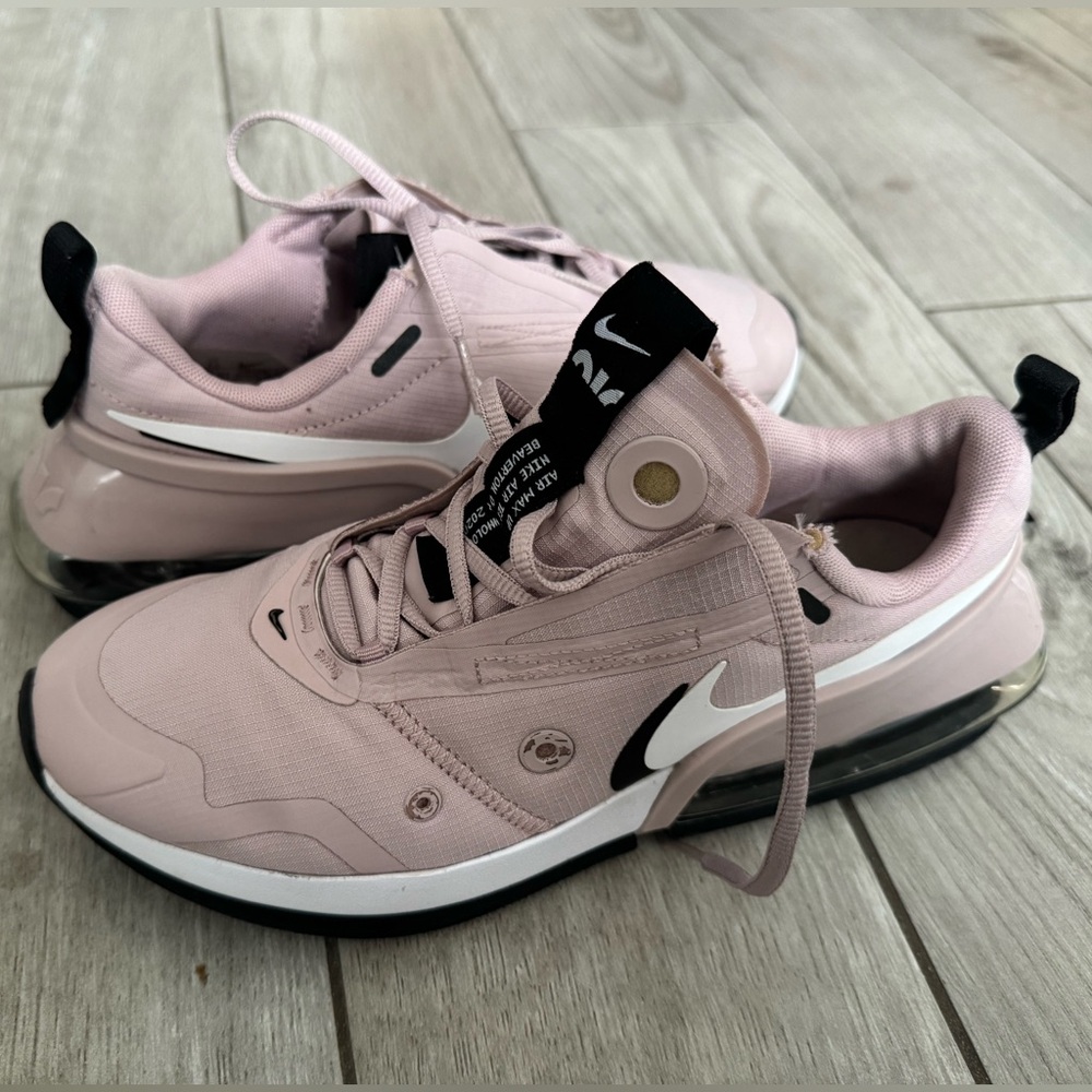 Nike Air Max Up Women's Shoe	
Size 7.5